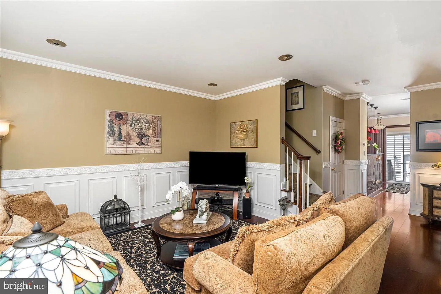 3 bed, 3.5 bath, 1708 sqft, $3,400 — Photo 4