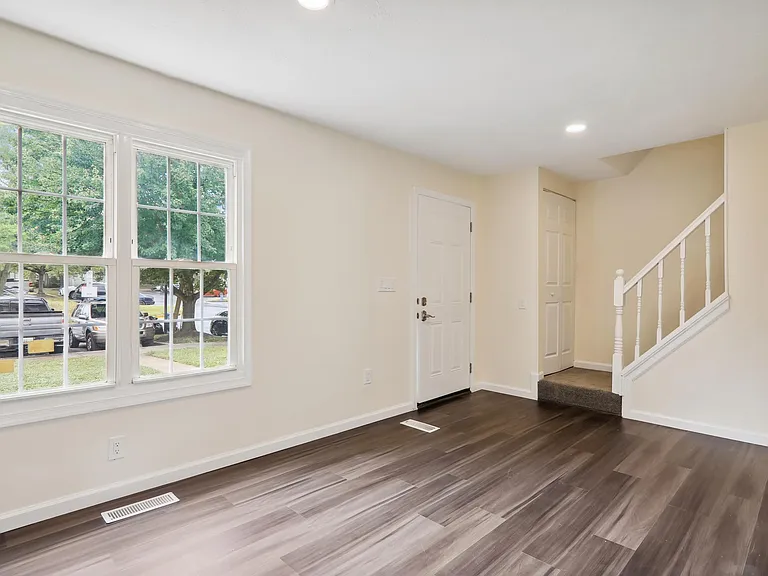 18257 Smoke House Ct — Photo 8