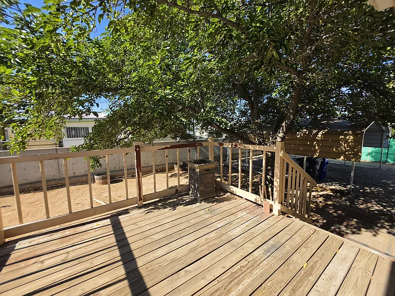 6816 Hallmark Ave NE — Photo 14