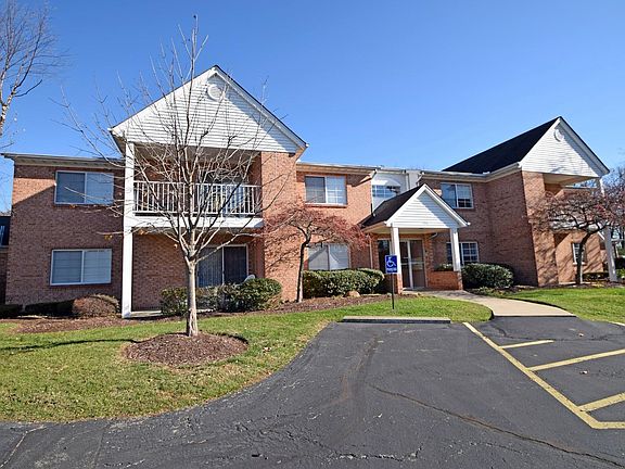 2nd image of 3216 Heritage Square Dr Unit 14