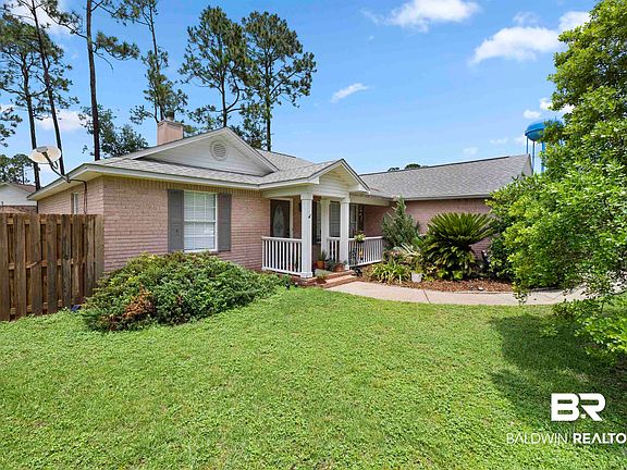2nd image of 2898 Panama Cir