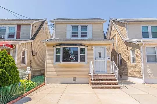 1st image of 90-52 208th St #1