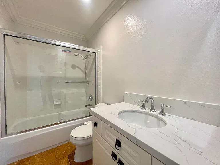 53 La Mirage Cir — Photo 13