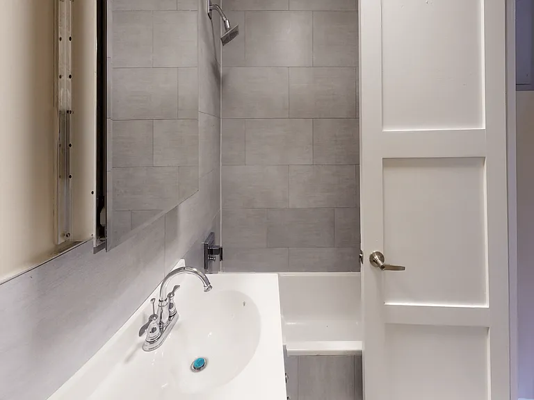 40 Harrison St #409H — Photo 8