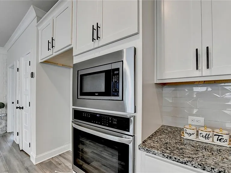 1854 Westfall Lndg — Photo 15