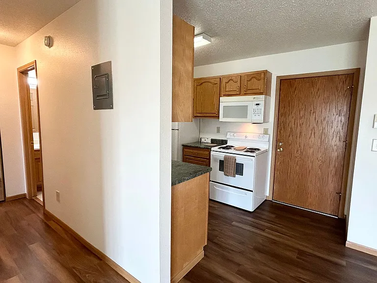 Windwood Estates — Photo 32