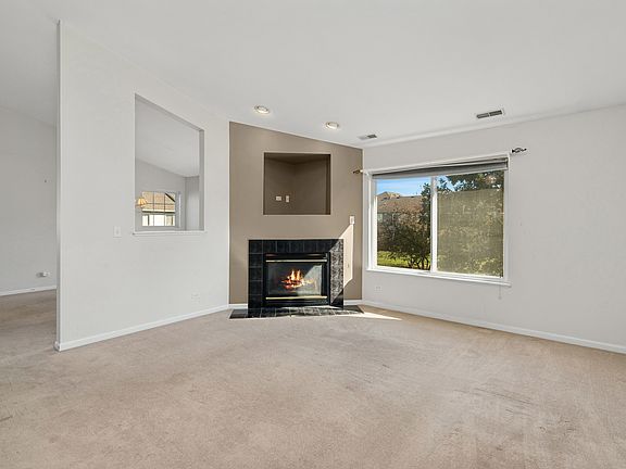 2nd image of 235 Courtland Dr Unit B