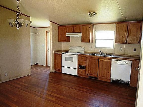 3rd image of 5365 County Road 1411
