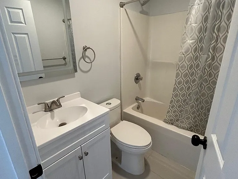 6602 Watson Ln — Photo 5