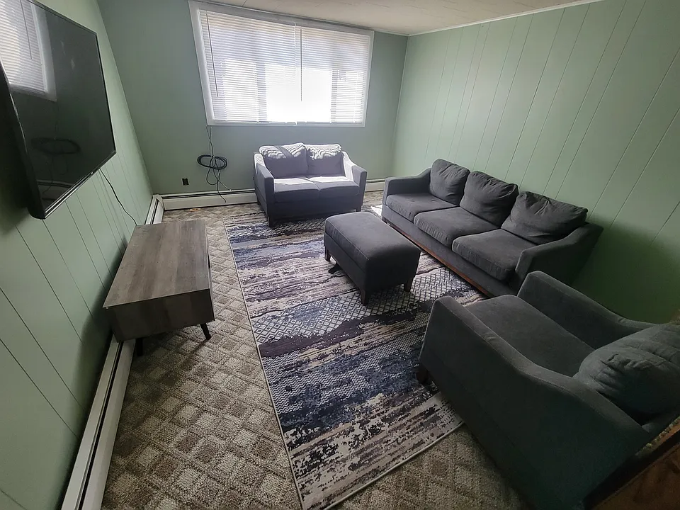 116 William St #1