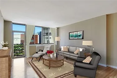 Sold by Avenue Sotheby's International Realty