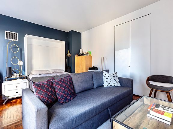 2nd image of 250 E 54th St APT 9E