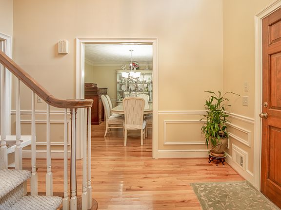 5th image of 779 Bruxton Woods Ct