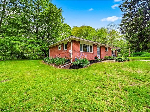 3rd image of 331 Dibble Rd