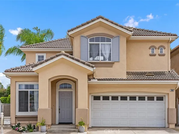 7882 Orchid Dr, Huntington Beach, CA 92648
