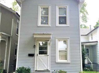 529 1/2 6th St, Marietta, OH 45750