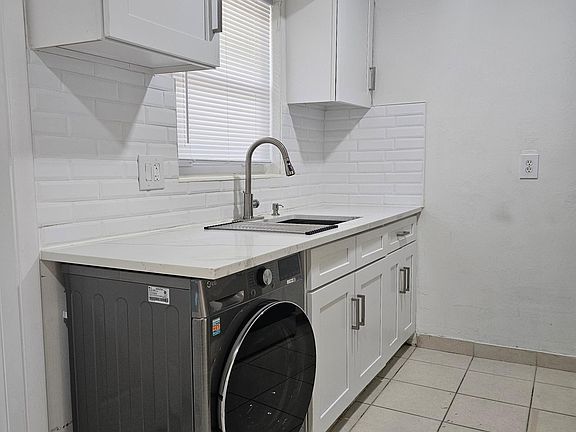 4th image of 1160 NE 24th Ave #3