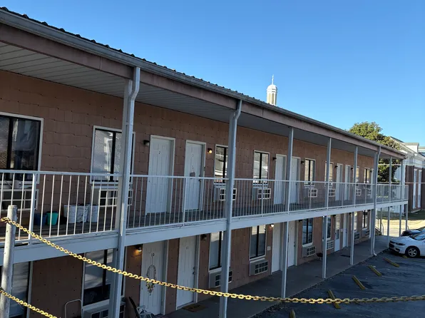 215 E Race St, Kingston, TN