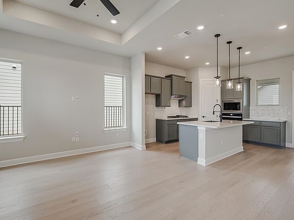 2nd image of 9605 Hamadryas Dr