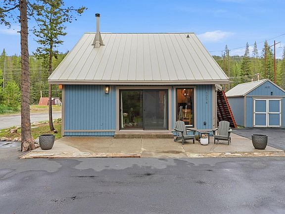 2nd image of 50676 Conifer Dr