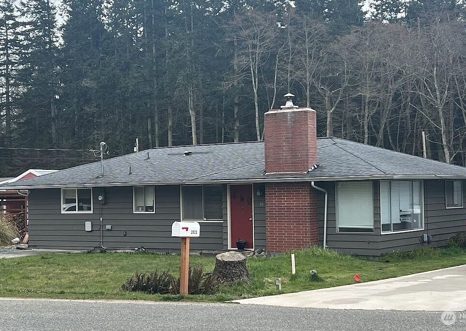 1st image of 364 Coe Street