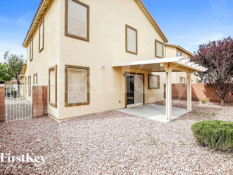 6032 Sierra Lakes St — Photo 18