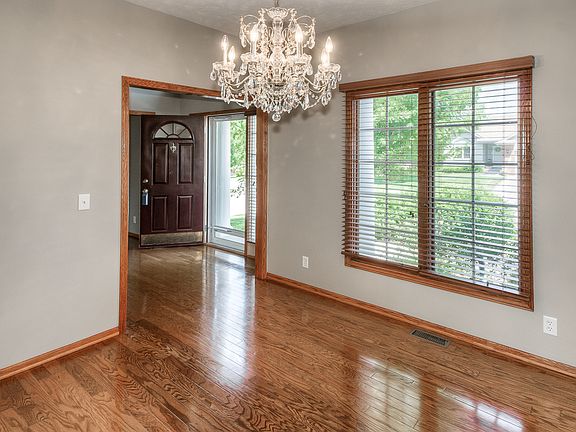 Formal Dinning Room