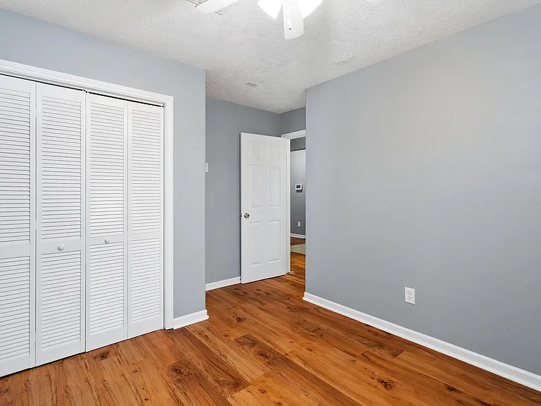 139 Horn Ct — Photo 18