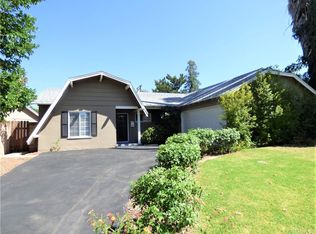 23370 Bassett St, West Hills, CA 91307
