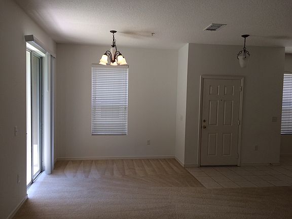 3rd image of 1536 Broken Oak Dr #21-B