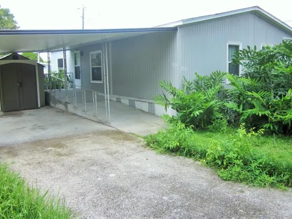 5111 Hill Dr, Zephyrhills, FL 33542