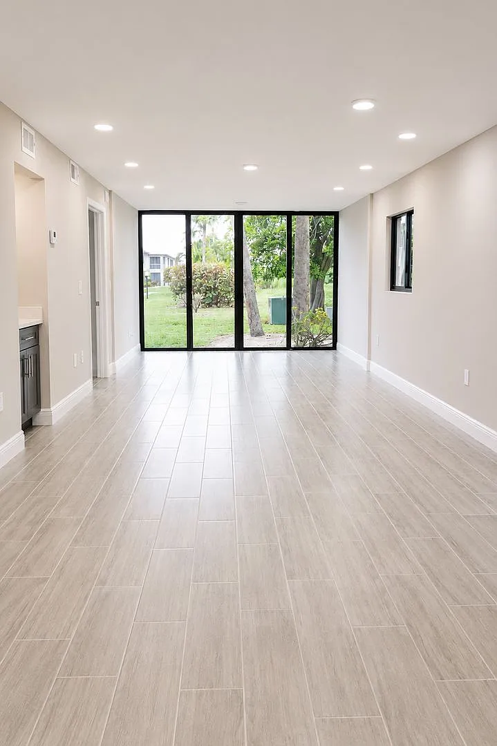 16341 Dublin Cir #105 — Photo 3
