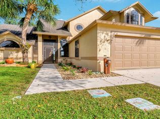 12812 Meadowbreeze Dr, Wellington, FL 33414