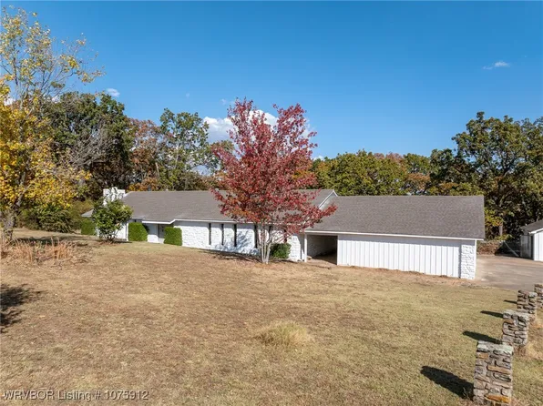 2303 Kimberling Hill Dr, Alma, AR 72921