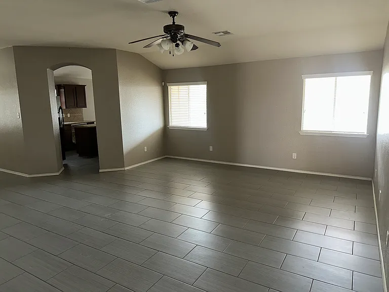 5322 Birmingham Cir — Photo 9