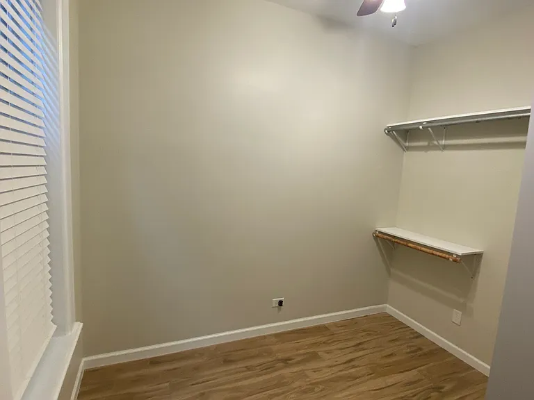 1348 N Paulina St #1R — Photo 8