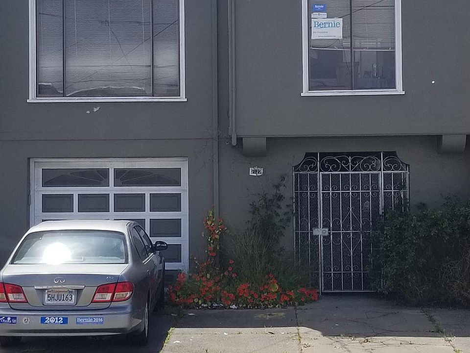 1st image of 2127 42nd Ave