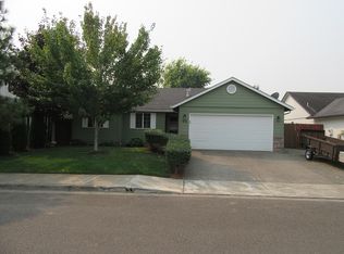 910 Meadowlark Pl, Molalla, OR