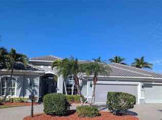 20929 Skyler Dr, North Fort Myers, FL 33917