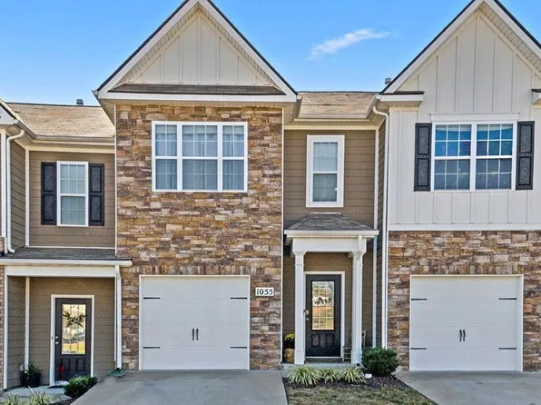 1055 Woodbridge Blvd, Lebanon, TN 37090