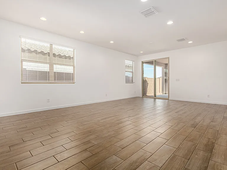 2049 W Sienna Bouquet Pl — Photo 11