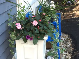 3 Charlemont Rd, Plymouth, MA 02360