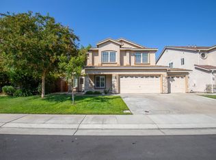 5423 Gladstone Dr, Lyndon, CA 95219