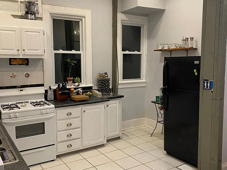 330 E Fillmore St #FRONT HOUSE — Photo 8