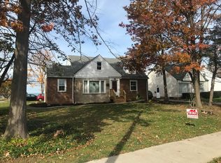 32509 Lake Shore Blvd, Willowick, OH 44095