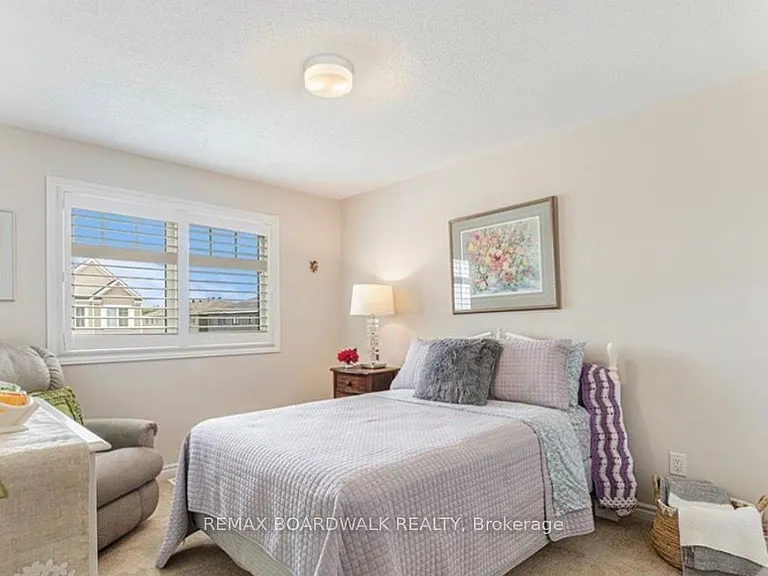 741 Derreen Ave — Photo 17