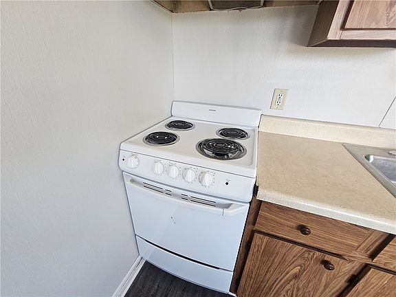 5th image of 4067 Ridge Rd APT 2