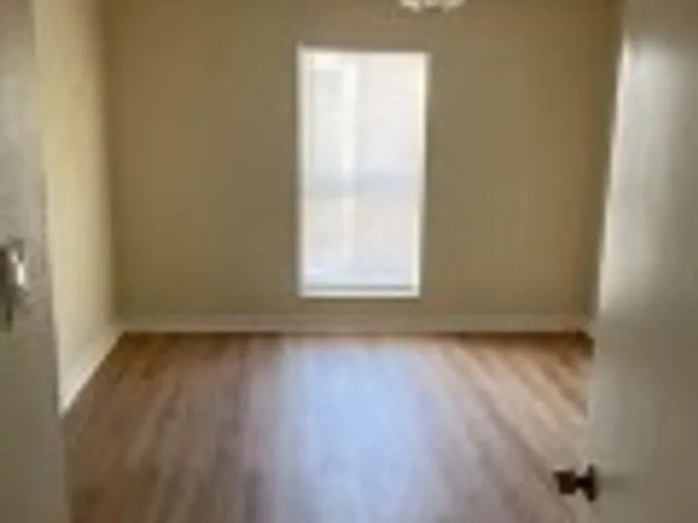Thompson Square Apts., LLC — Photo 2