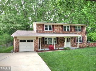 5236 Harrowby Ct, Fairfax, VA 22032