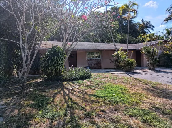 4748 SW 66th Terrace, Davie, FL 33314